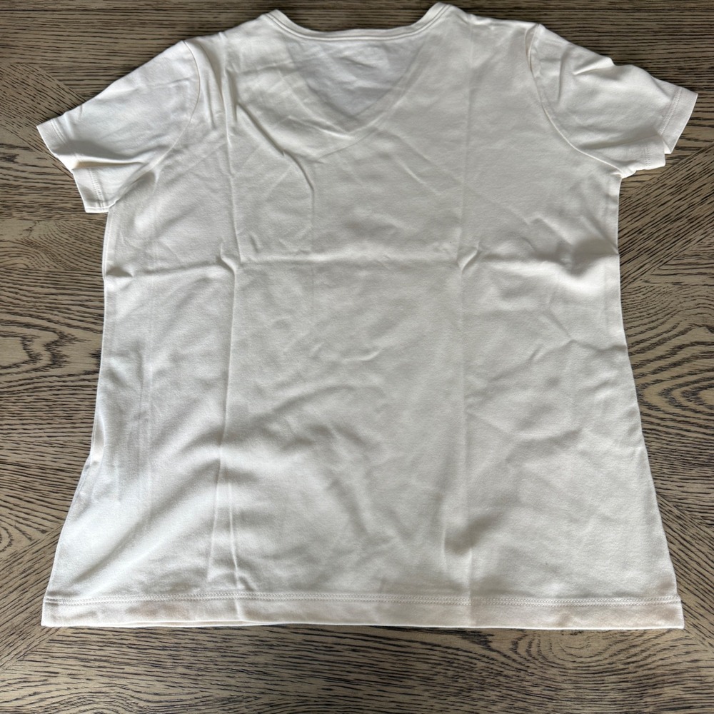 LL Bean Womens Cream V-Neck Short Sleeve 100% Cotton T-Shirt Size S 0BJV8 - Picture 3 of 7